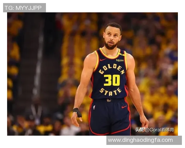 库里+巴特勒+格林，薪资1.5亿得26分，勇士惨败雷霆24分